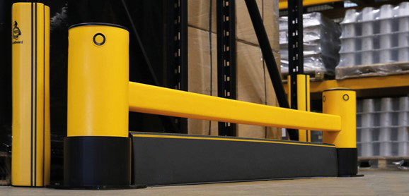 single rackend safety Guardrail with anti pierce forkguard in warehouse